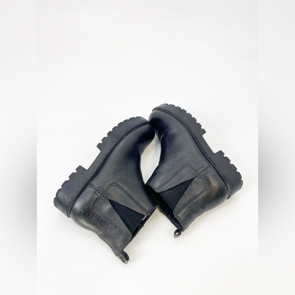 Zodiac Shiloh Chelsea Lug Sole Ankle Boots Sz 7 - Picture 6 of 8